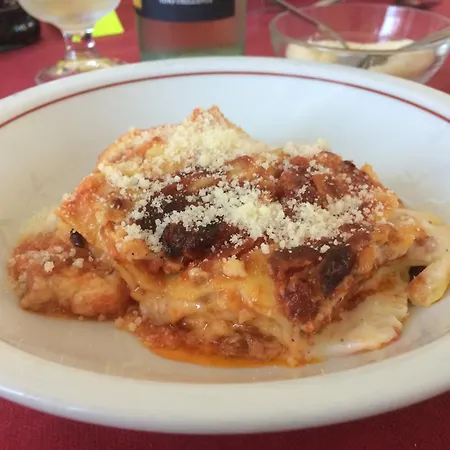 Отель Maria Luisa